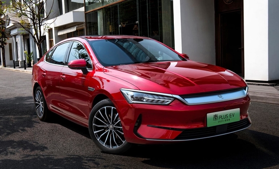 BYD's bestverkopende pure elektrische familie sedan, Qin plus EV, heeft een bereik van 500KM.