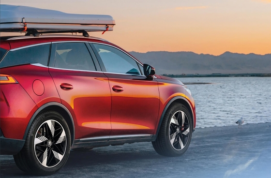 BYD's grote superhybride stads SUV, Tang Dmi, komt voor disruptie