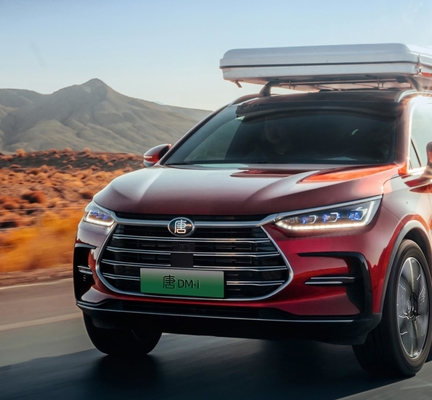 BYD's grote superhybride stads SUV, Tang Dmi, komt voor disruptie