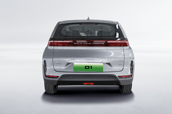 China maakte 418KM zijdelingse schuifdeur BYD D1 pure elektrische sedan gedeelde auto
