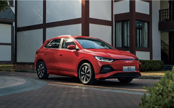 Gemaakt in China met een bereik van 405 km, 2023 pure elektrische BYD e2 sedan gedeelde auto
