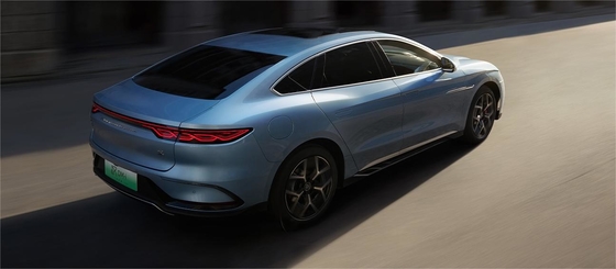 Performance benchmark 2023 hybride BYD Han DMI-121KM premium elektrische sedan